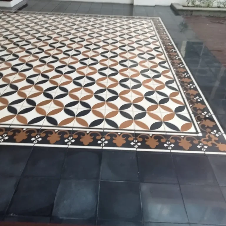 colonial tile