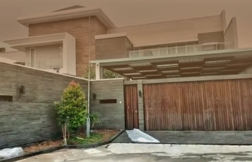 Proyek Kompleks Timah